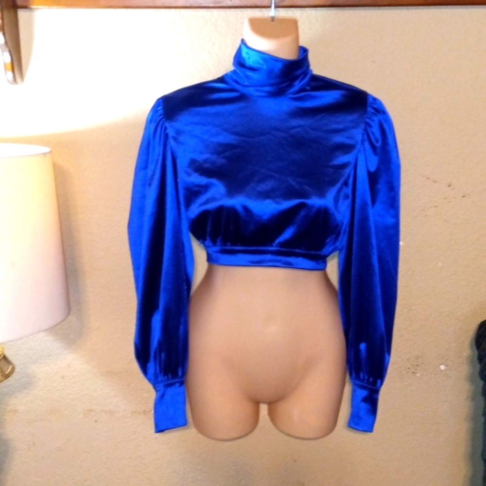 Gorgeous top 💙